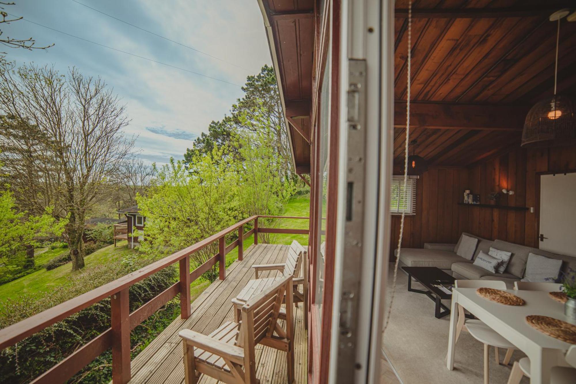 Timber Hill Self Catering Cedar Lodges Broad Haven Eksteriør billede