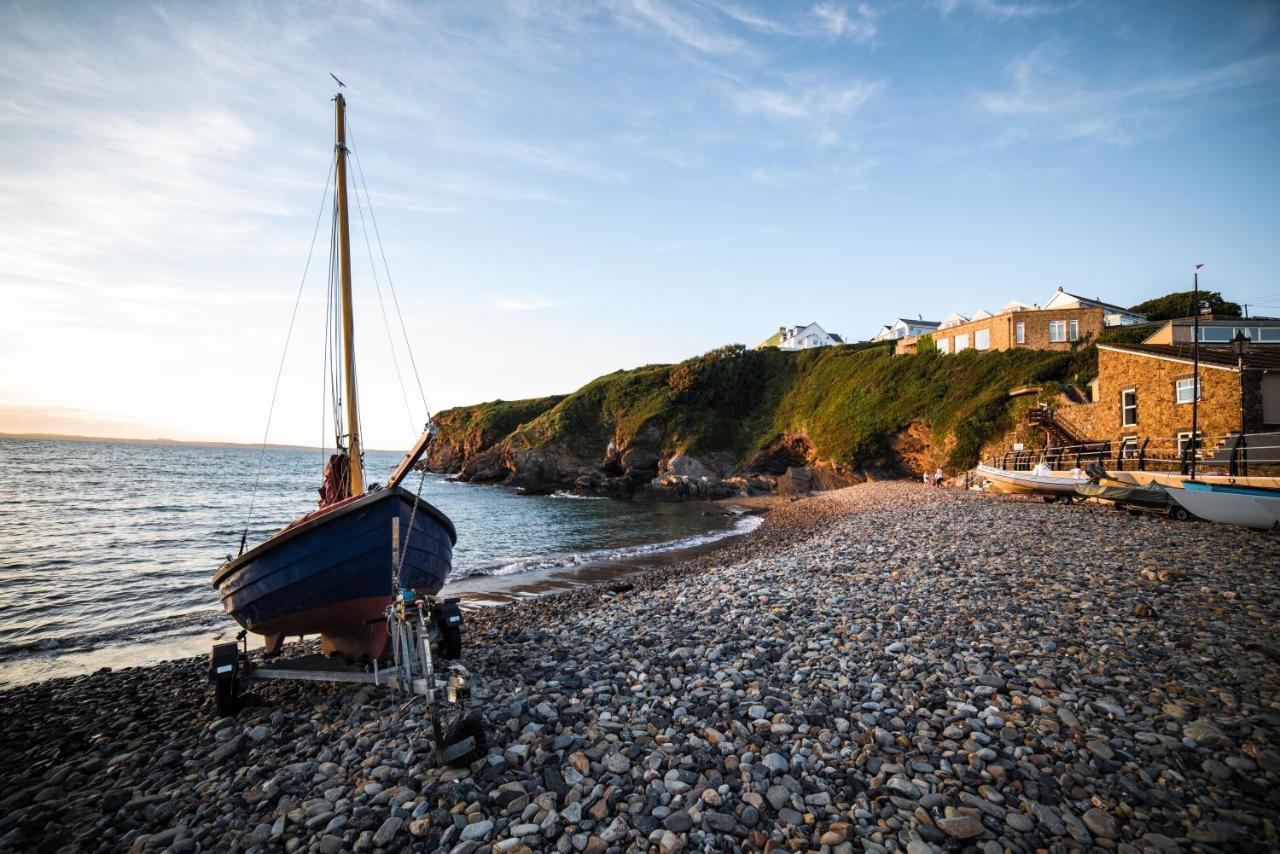 Timber Hill Self Catering Cedar Lodges Broad Haven Eksteriør billede